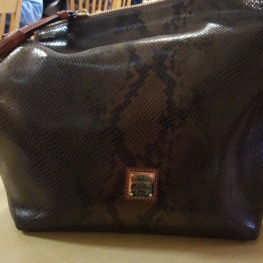 Body cross  leather snake print